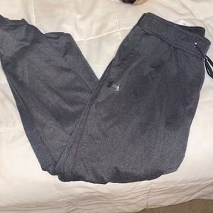 women’s under armour joggers